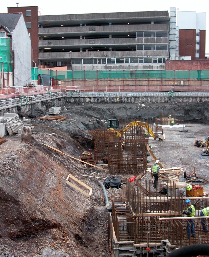 The basement excavation at Corn Market Street. Note the gravel bar in the foreground and channel of estuarine mud to the rear. Photograph: A Beese (2006)